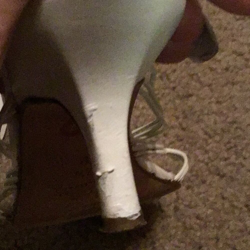 LILLY PULITZER PERFECT WHITE WOVEN LEATHER KITTEN HEEL SANDAL 7.5 M - Picture 8 of 9
